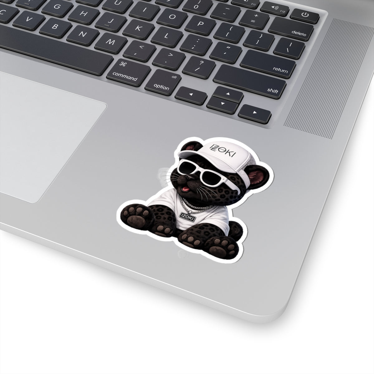 AIZOKI PANTHER STICKER